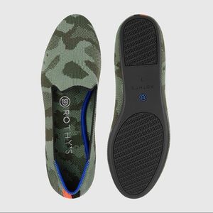 Rothy’s loafer camo print